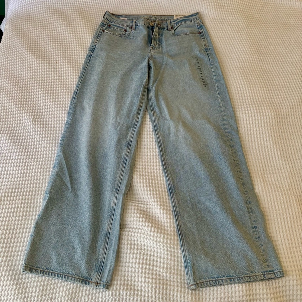 American Eagle Outfitters 90s wide leg Jeans